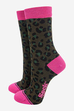 Load image into Gallery viewer, Women's Bamboo Socks - Khaki/Hot Pink, Leopard: UK 3-7 | EU 36-40 | US 5-9