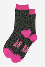 Load image into Gallery viewer, Women's Bamboo Socks - Khaki/Hot Pink, Leopard: UK 3-7 | EU 36-40 | US 5-9