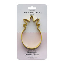 Load image into Gallery viewer, Mason Cash Pineapple Cookie Cutter
