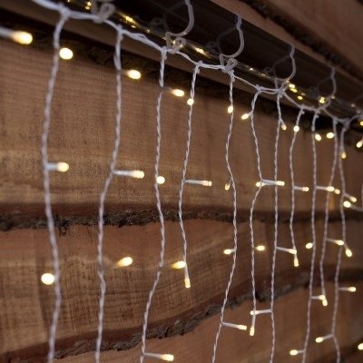 Noma 400 Fit & Forget Warm White LED Battery Operated String Lights
