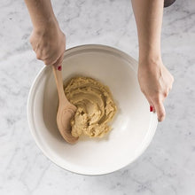 Load image into Gallery viewer, Mason Cash 3-in-1 Baker's Spoon/Measurer/Jar Scraper
