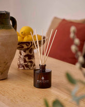 Load image into Gallery viewer, Ozonic Sea Salt Reed Diffuser
