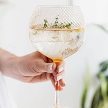 Load image into Gallery viewer, Twist Gin Glasses - Set of 2 Pink/Peach
